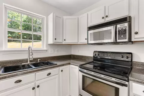 804 Canton Ct, Greer, SC 29651 photo 14