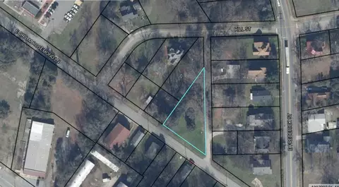 E. Dr. Lm Rosemond Lane, Gaffney, SC 29340