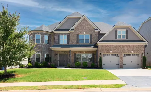 806 Cranwell Ct, Greer, SC 29651