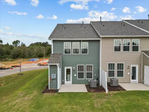 1243 Cherry Orchard Rd, Moore, SC 29369 photo 3