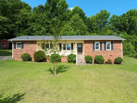 580 Hawthorne Ave, Woodruff, SC 29388