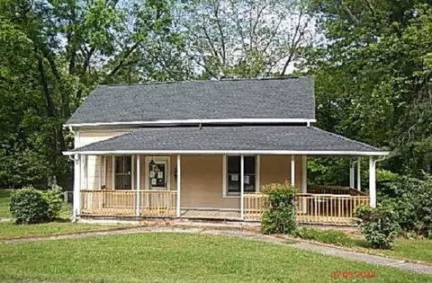 2012 Washington Rd, Spartanburg, SC 29302