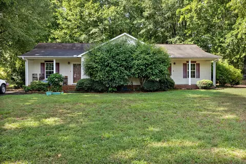 1123 2nd St, Inman, SC 29349