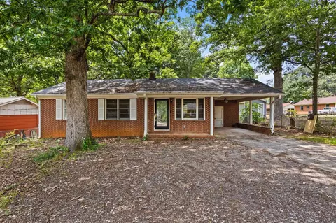 5 Kentland Ln, Greenville, SC 29611