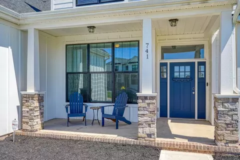 741 Amherst Glen Dr, Greer, SC 29651 photo 2