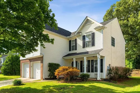 104 Crossview Dr, Simpsonville, SC 29680