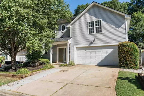 516 Grafton Ct, Greer, SC 29650