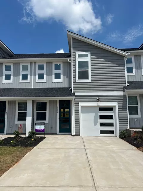 1247 Westgate Village Dr, Spartanburg, SC 29301