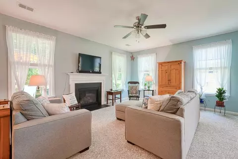 357 Castleton Cir, Boiling Springs, SC 29316 photo 13