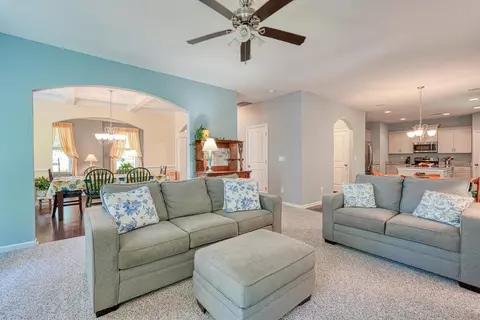 357 Castleton Cir, Boiling Springs, SC 29316 photo 12