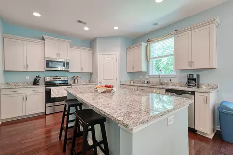 357 Castleton Cir, Boiling Springs, SC 29316 photo 17