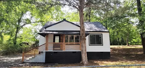 202 Westview Dr, Union, SC 29379 photo 2