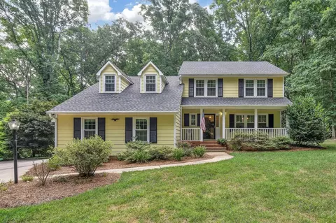 1017 Oak Creek Dr, Spartanburg, SC 29302