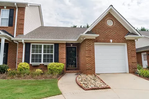 332 Rexford Dr, Moore, SC 29369 photo 2