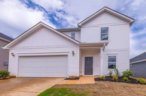 755 Penfold Pt, Wellford, SC 29385