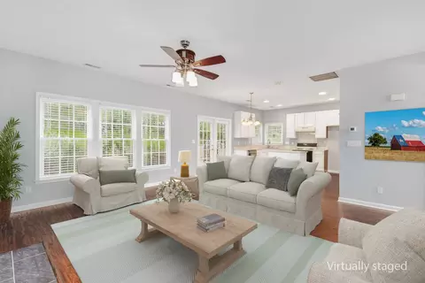 209 Timberleaf Dr, Duncan, SC 29334 photo 11