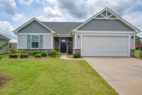831 Shady Oak Ct, Boiling Springs, SC 29316