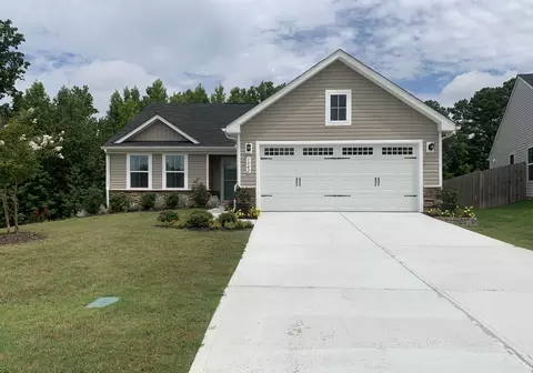 1042 Hunter Green Ln, Spartanburg, SC 29302