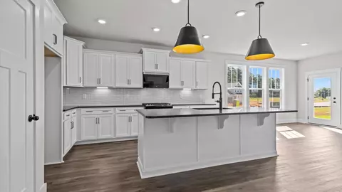 719 Rodin Rd, Moore, SC 29369 photo 9