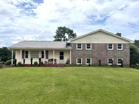 142 Dover Rd, Spartanburg, SC 29301