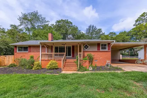 650 Patch Dr, Spartanburg, SC 29302