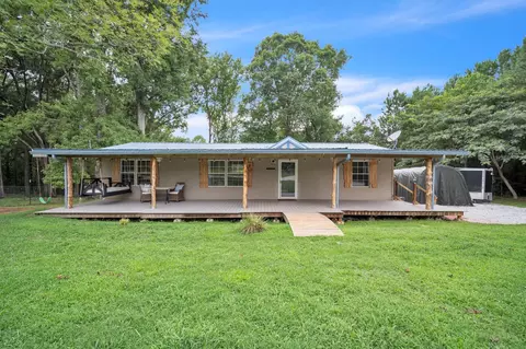 301 Fortenberry Rd, Woodruff, SC 29388