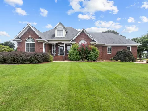 109 Gleneagles Rd, Campobello, SC 29322