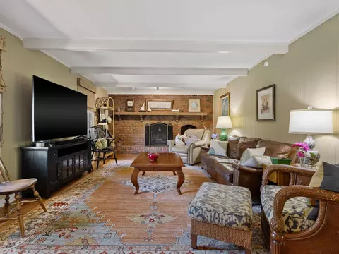 102 Pine Forest Dr, Greer, SC 29651 photo 9