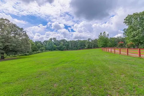 302 Rabbit Run Rd, Enoree, SC 29335 photo 5