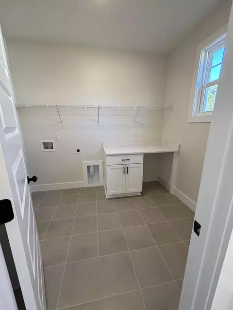 126 Cherry Ln, Greer, SC 29651 photo 7