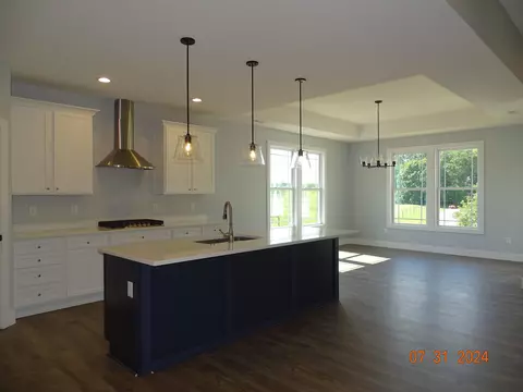 138 Orchard Dr, Moore, SC 29369 photo 3