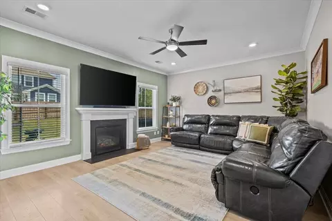508 Backacre Ct, Greer, SC 29651 photo 4