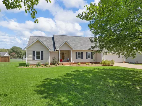 339 Mcmillin Blvd, Boiling Springs, SC 29316