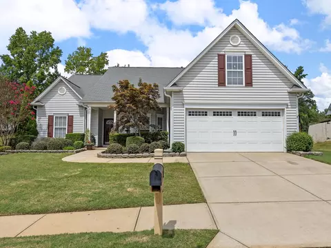867 Vandenburg Dr, Boiling Springs, SC 29316