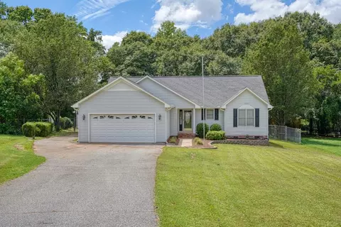 230 Sandy Dr, Boiling Springs, SC 29316