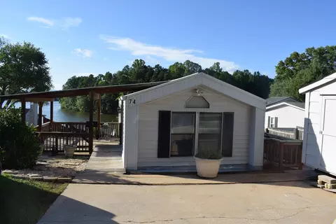 74 Lake Front Cir, Lyman, SC 29365