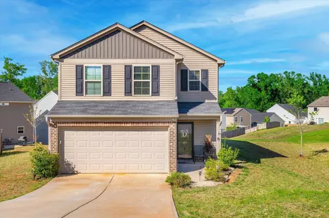 807 Millsgrove Ct, Boiling Springs, SC 29316