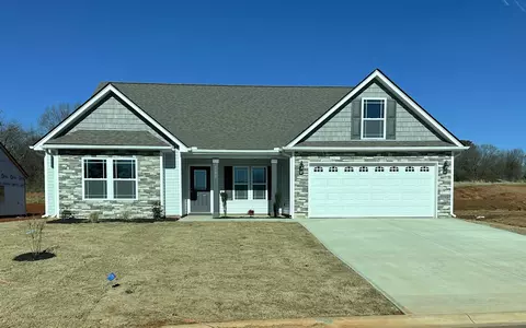 1173 New Basin Dr, Inman, SC 29349