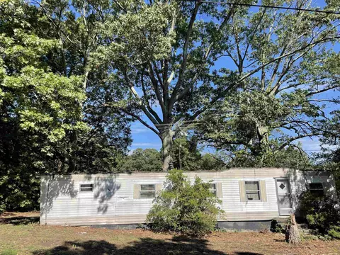 660 Dogwood Cir, Pacolet, SC 29372