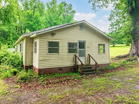 950 Dickson Rd, Campobello, SC 29322 photo 9
