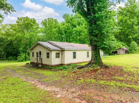 950 Dickson Rd, Campobello, SC 29322 photo 10