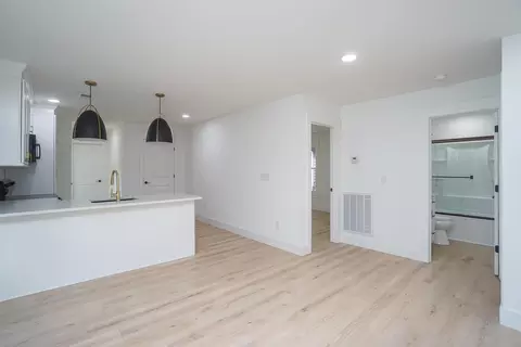 218 E Arlington Ave, Greer, SC 29651 photo 9
