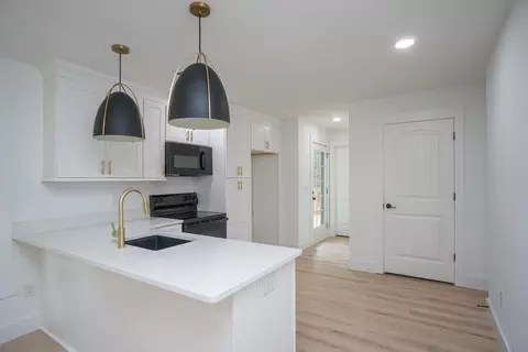 218 E Arlington Ave, Greer, SC 29651 photo 11