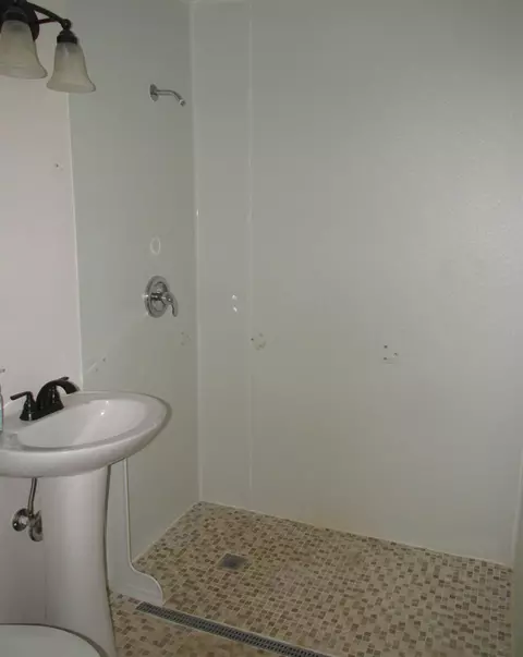 551 W Main St, Pacolet, SC 29372 photo 9