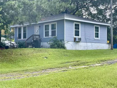 206 Broadview Dr, Spartanburg, SC 29303