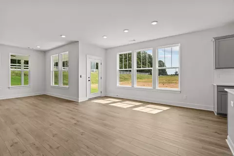 1011 Raphael Dr, Moore, SC 29369 photo 11