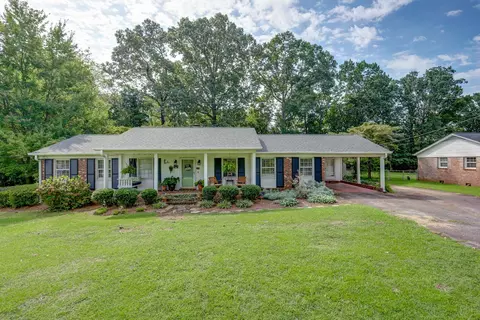 109 Holly Dr, Duncan, SC 29334