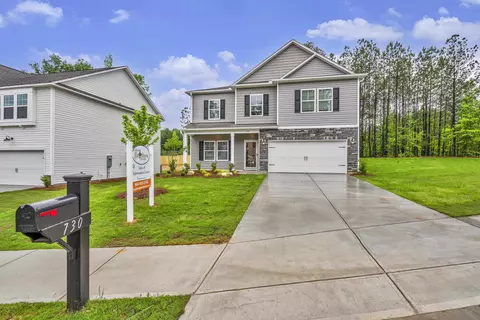 730 Fountainbrook Ln, Fountain Inn, SC 29644