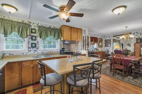 701 Aspen Dr, Greer, SC 29651 photo 9