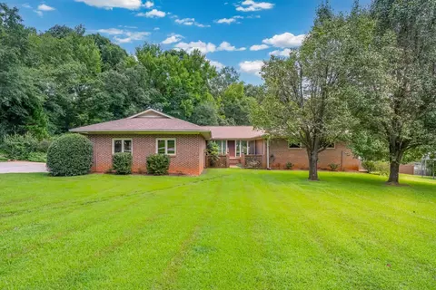134 Kingswood Cir, Simpsonville, SC 29681